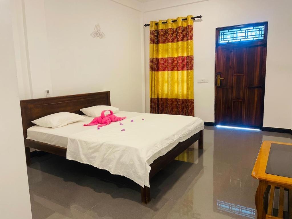 Guitar Bay Arugambay Otel Arugam Bay Dış mekan fotoğraf